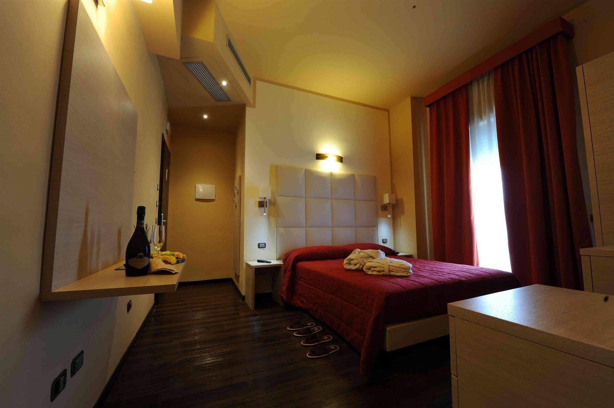 Maiorano Boutique Hotel Manfredonia Eksteriør bilde